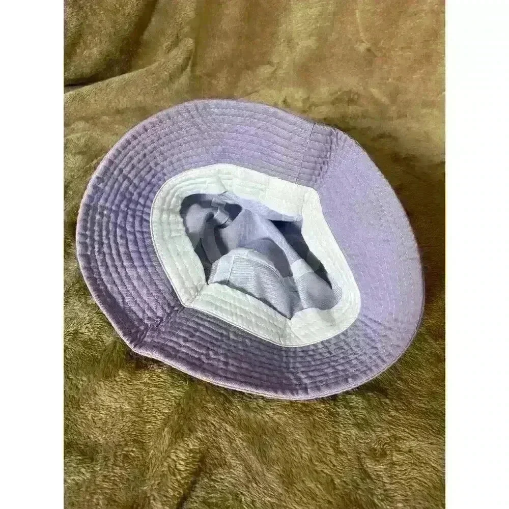 Rick and Morty‎ Purple Bucket Hat - Picture 3 of 3